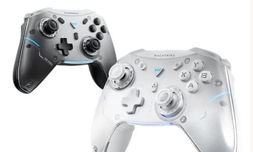 Controle Sem Fio Machenike G5 Pro: A Revolução no Mundo dos Jogos

O mundo dos jogos está em constante evolução, e os controles são uma parte essencial dessa transformação. Entre os mais recentes e inovadores, o Machenike G5 Pro se destaca como uma escolha popular entre os gamers. Este controle sem fio oferece uma experiência de jogo superior, com recursos avançados que prometem melhorar a precisão e a durabilidade. Vamos explorar o que torna o Machenike G5 Pro um dos melhores controles do mercado.

Design e Conforto

O Machenike G5 Pro é projetado para proporcionar conforto durante longas sessões de jogo. Sua estrutura ergonômica se adapta perfeitamente à mão, reduzindo a fadiga e permitindo um controle preciso. O uso de materiais de alta qualidade, como plástico POM e anéis metálicos, garante uma sensação suave e durável.

Tecnologia Hall Effect

Um dos destaques do Machenike G5 Pro é a tecnologia Hall Effect. Esta tecnologia utiliza sensores magnéticos para detectar movimentos, eliminando o desvio comum em controles tradicionais. Isso resulta em uma precisão pixelada, permitindo uma manipulação microscópica que é crucial em jogos de alta precisão.

Personalização e Configurações Avançadas

O Machenike G5 Pro oferece uma ampla gama de opções de personalização. Os jogadores podem ajustar zonas mortas, garantindo que cada movimento seja detectado e traduzido em ações precisas na tela. Além disso, o controle permite a programação de botões personalizados, permitindo macros que podem ser configuradas através do software proprietário da Machenike.

Durabilidade e Desempenho Consistente

Diferente dos controles tradicionais baseados em potenciômetros, o Machenike G5 Pro utiliza a tecnologia Hall Effect, que não requer contato mecânico. Isso garante um desempenho consistente ao longo do tempo, sem a degradação que ocorre com controles tradicionais. Os interruptores Kailh, conhecidos por sua rápida resposta e longa vida útil, garantem uma experiência de jogo precisa e duradoura.

Compatibilidade e Versatilidade

O Machenike G5 Pro é compatível com uma ampla gama de plataformas, incluindo PC, Mac, Nintendo Switch, iPhone, Android e Android TV. Isso o torna uma escolha ideal para gamers que utilizam múltiplos dispositivos ou desejam alternar entre plataformas de forma fluida. Além disso, o controle pode ser usado como um mouse no PC, oferecendo ainda mais versatilidade.

Casos de Uso e Experiências de Jogo

Os usuários do Machenike G5 Pro relatam experiências positivas em diversos jogos. A precisão dos sensores Hall Effect é particularmente útil em jogos de tiro em primeira pessoa (FPS), onde a precisão é crucial. Além disso, a durabilidade do controle e a capacidade de personalização são altamente valorizadas por jogadores que passam longas horas jogando.

Avaliações e Opiniões dos Usuários

O Machenike G5 Pro recebeu avaliações positivas em várias plataformas de e-commerce. Com uma média de 4.8 estrelas em sites como Mercado Livre, os usuários elogiam a qualidade do controle, a precisão dos sensores e a facilidade de uso. Muitos jogadores destacam a durabilidade e a personalização como pontos fortes, tornando-o uma escolha preferida entre os entusiastas de jogos.

Conclusão

O Machenike G5 Pro é um controle sem fio que redefine o padrão para jogos modernos. Com sua tecnologia avançada, conforto ergonômico e versatilidade, ele se destaca como uma escolha superior para qualquer gamer. Se você está em busca de um controle que ofereça precisão, durabilidade e personalização, o Machenike G5 Pro é uma excelente opção.