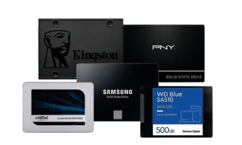 Os SSDs SATA III de 500 GB continuam sendo uma escolha popular entre consumidores que buscam um equilíbrio entre capacidade, desempenho e custo-benefício. Com a evolução do mercado de armazenamento, marcas como Kingston, Crucial, Samsung, Western Digital e PNY se destacam nas vendas, oferecendo opções confiáveis ​​para upgrades em PCs e notebooks. Neste artigo, apresentamos uma análise detalhada dos cinco melhores SSDs SATA III de 500 GB com base em sua popularidade em vendas, desempenho e características técnicas. Acompanhe a tabela de comparação e descubra qual modelo melhor atende às suas necessidades!

Por que escolher um SSD SATA III de 500 GB?

Os SSDs SATA III são amplamente compatíveis com a maioria dos dispositivos atuais, oferecendo velocidades significativamente superiores aos HDs tradicionais, com taxas de leitura e gravação que podem chegar a 560 MB/se 530 MB/s, respectivamente. A capacidade de 500 GB é ideal para usuários que precisam de espaço para sistemas operacionais, programas essenciais e uma quantidade razoável de arquivos pessoais, como jogos, fotos e vídeos, sem comprometer o orçamento.

Com base em tendências de vendas recentes, revisões de usuários e especificações técnicas, selecionamos os cinco modelos mais vendidos e bem avaliados do mercado em 2025. Vamos à comparação!

Tabela de Comparação: Os 5 Melhores SSDs SATA III de 500 GB

ModeloVelocidade de LeituraVelocidade de GravaçãoDurabilidade (TBW)Preço Médio (Março 2025)DestaquesSamsung 870 EVO560 MB/s530 MB/s300 toneladas de peso brutoR$ 280Criptografia AES 256 bits, confiabilidade premiumCrucial MX500560 MB/s510 MB/s180 toneladas de peso brutoR$ 250Tecnologia 3D NAND, ótimo custo-benefícioKingston A400500 MB/s450 MB/s160 toneladas de peso brutoR$ 220Preço acessível, popular entre iniciantesWD Azul 3D NAND560 MB/s530 MB/s200 toneladas de peso brutoR$ 260Eficiência energética, desempenho consistentePNY CS900550 MB/s500 MB/s200 toneladas de peso brutoR$ 200Melhor custo-benefício, alta avaliação em vendas

Análise prévia dos Modelos

1. Samsung 870 EVO

O Samsung 870 EVO é um dos líderes em vendas graças à fidelidade da marca em oferecer SSDs de alta qualidade. Com velocidades máximas de 560 MB/s (leitura) e 530 MB/s (gravação), ele se destaca pela confiabilidade e pela inclusão de criptografia AES 256 bits, ideal para usuários preocupados com segurança de dados. Seu TBW (Terabytes Escritos) de 300 TB é o mais alto da lista, garantindo longa vida útil. É uma escolha premium, refletida em seu preço um pouco mais elevado.

2. Crucial MX500

O Crucial MX500 é um favorito entre consumidores que buscam desempenho sólido por um preço competitivo. Utilizando a tecnologia 3D NAND da Micron, ele oferece velocidades de 560 MB/s (leitura) e 510 MB/s (gravação), além de recursos como proteção contra perda de energia e leitura adaptativa. Com 180 TBW, é uma opção protegida e acessível, muitas vezes destacada em vendas online por seu custo-benefício.

3. Kingston A400

O Kingston A400 é um dos SSDs mais vendidos no segmento de entrada. Embora suas velocidades de 500 MB/s (leitura) e 450 MB/s (gravação) sejam um pouco inferiores aos concorrentes, seu preço agressivo o torna atraente para upgrades básicos. Com 160 TBW, ele é menos durável que os outros modelos, mas sua simplicidade e acessibilidade o mantém no topo das vendas para usuários casuais.

4. WD Blue 3D NAND

O WD Blue 3D NAND combina desempenho consistente (560 MB/s de leitura e 530 MB/s de gravação) com eficiência energética, sendo uma escolha popular para notebooks e desktops. Seu TBW de 200 é adequado para a maioria dos usos diários, e a marca Western Digital é reconhecida por sua confiabilidade. É uma opção compartilhada em preço e desempenho, com forte presença em vendas no varejo.

5. PNY CS900

O PNY CS900 é o rei do custo-benefício, frequentemente liderando vendas em plataformas como Amazon e Mercado Livre. Com 550 MB/s de leitura e 500 MB/s de gravação, ele entrega desempenho sólido por um preço imbatível. Seu TBW de 200 suporta uso moderado a intenso, e uma garantia de 3 anos adiciona confiança à compra. É a escolha ideal para quem quer economizar sem sacrificar a qualidade.

Qual SSD?

Melhor em Desempenho e Durabilidade : Samsung 870 EVO – perfeito para quem busca o máximo em confiabilidade e segurança.

Melhor Custo-Benefício : Crucial MX500 – equilíbrio ideal entre preço, desempenho e durabilidade.

Mais Barato : PNY CS900 – ótimo para orçamentos apertados sem comprometer a qualidade básica.

Melhor para Notebooks : WD Blue 3D NAND – eficiência energética e desempenho consistente.

Mais Popular em Vendas : Kingston A400 – amplamente adotado por iniciantes e atualizações simples.

Conclusão

Os SSDs SATA III de 500 GB continuam sendo uma solução acessível e eficiente para melhorar o desempenho dos computadores em 2025. O Samsung 870 EVO lidera em qualidade premium, enquanto o PNY CS900 e o Kingston A400 dominam em vendas pelo preço competitivo. O Crucial MX500 e o WD Blue 3D NAND oferecem um meio-termo atraente para a maioria dos usuários. Avaliar suas prioridades – seja desempenho, durabilidade ou custo – e escolher o modelo que mais se encaixa no seu perfil. Com qualquer uma dessas opções, seu PC ou notebook ganhará um impulso significativo!